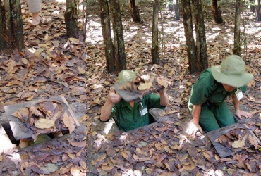 Visit Cu Chi Tunnels & CITY TOUR  (B)